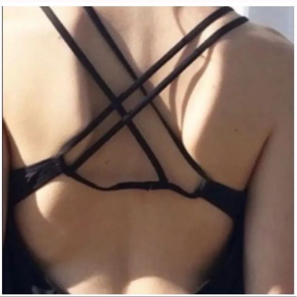 ✨JUST IN✨WORK OUT ROMPER - Picture 2 of 5